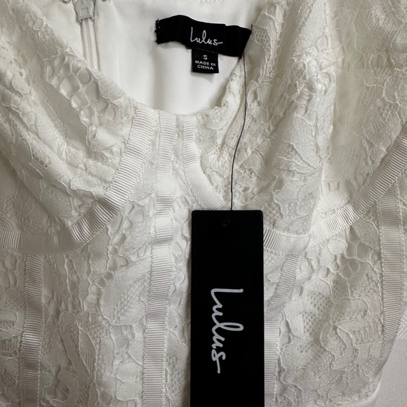 NWT Lulus White Lace Jumpsuit Sz Small - Picture 10 of 12